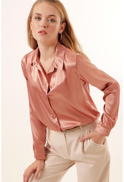 3964 Light Draped Satin Shirt