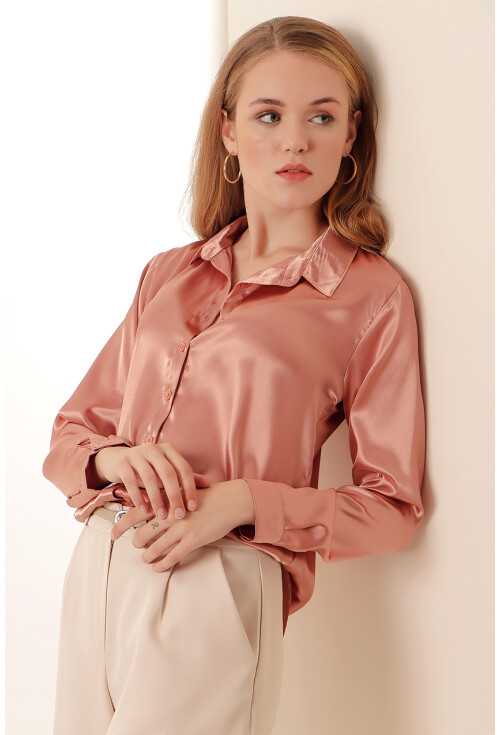 3964 Light Draped Satin Shirt