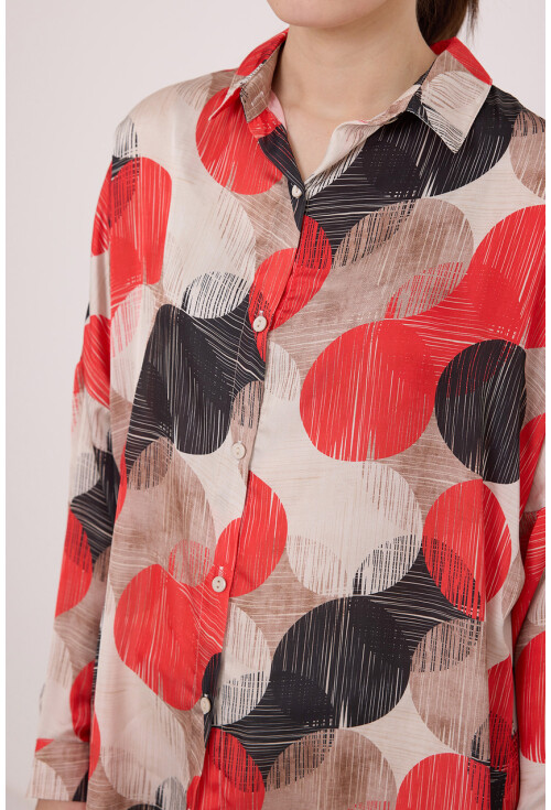 3985 Oversized Satin Shirt
