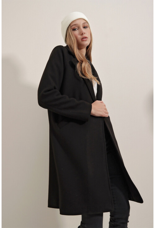9085 Wool Coat