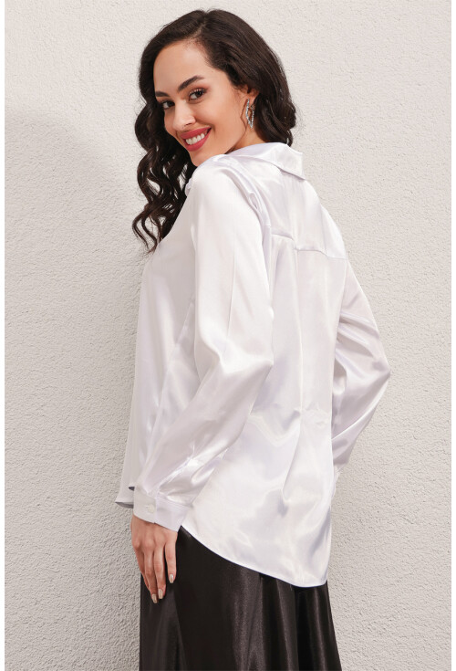 Kadın Beyaz Saten Gömlek Geniş beden aralığı