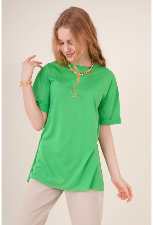 4123 Yırtmaçlı Oversize Tişört