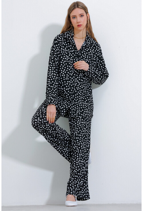 5858 Knit Two-Piece Set