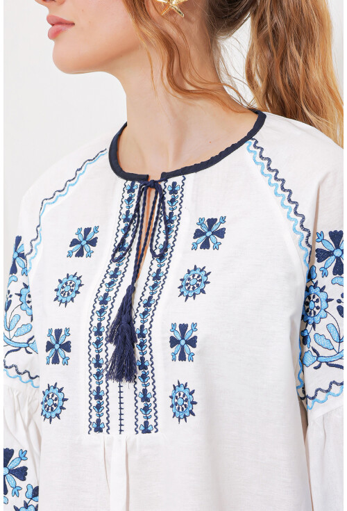 Womens Embroidered Linen Blouse 902