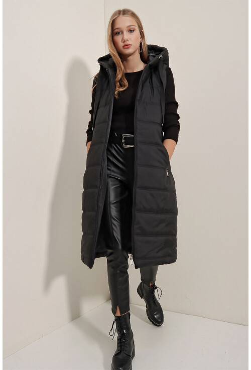 5140 Long Quilted Puffer Vest