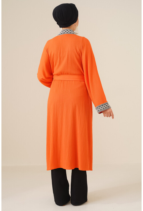 5865 Embroidered Knit Long Kimono