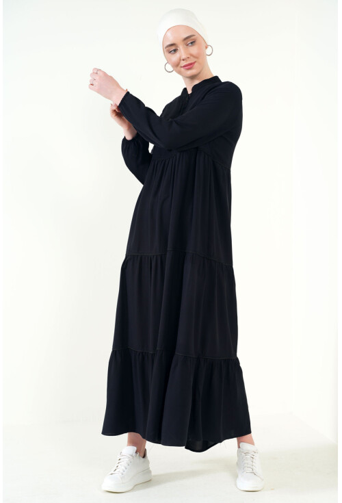 1627 Hijab Dress With Lace-Up Collar
