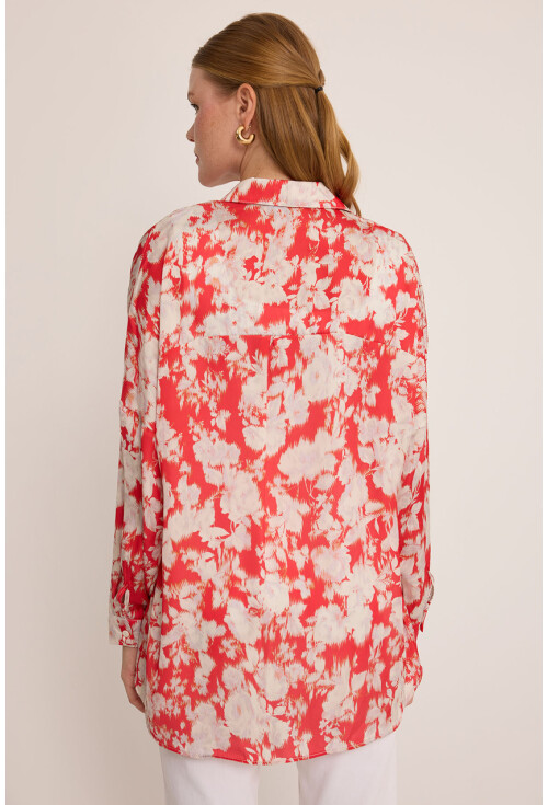 3985 Oversized Satin Shirt