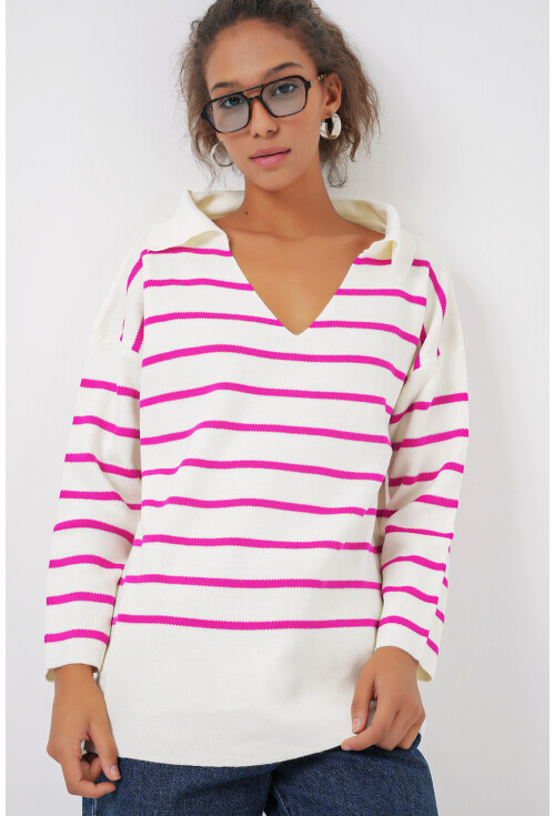 15778 Striped Oversized Knit Sweater