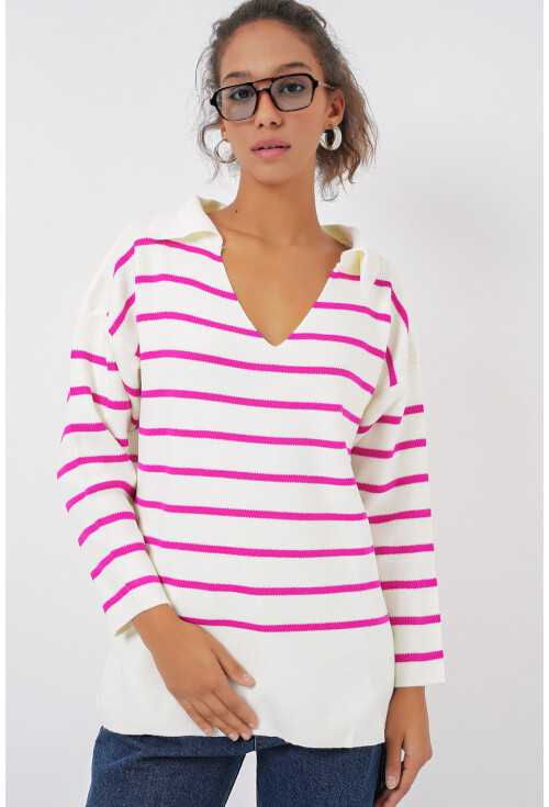 15778 Striped Oversized Knit Sweater