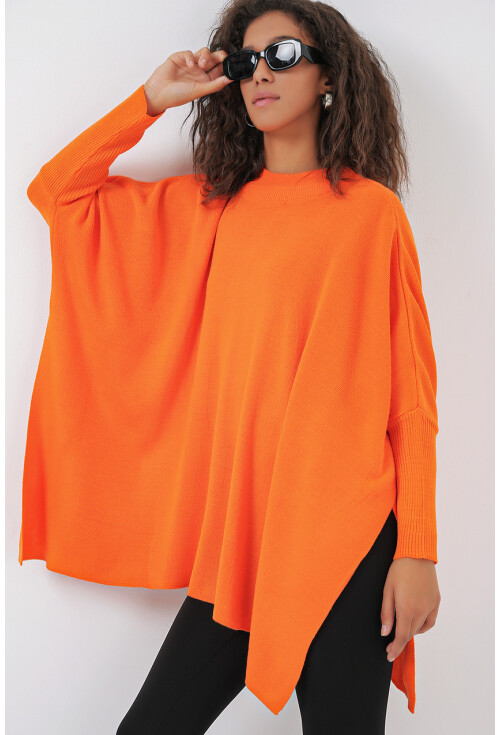 15783 Split Poncho Sweater