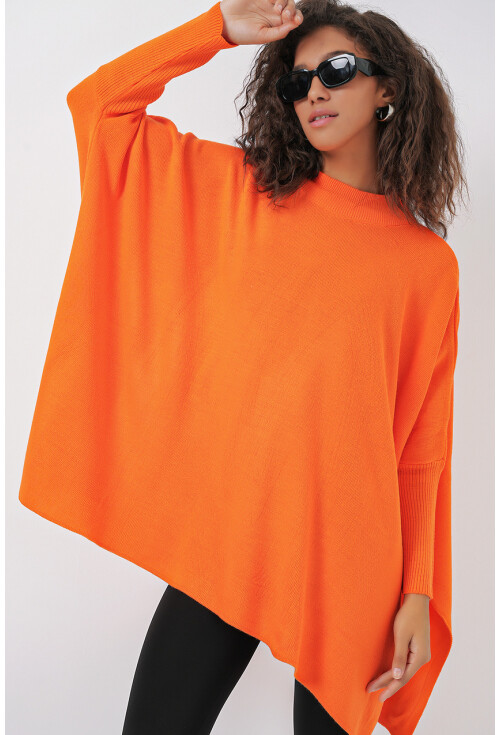 15783 Split Poncho Sweater