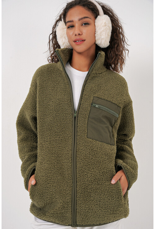 55455 Kadın Fermuarlı Oversize Peluş Ceket