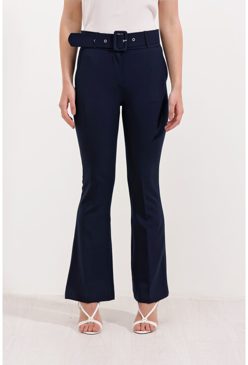6649 Flared Belted Pants