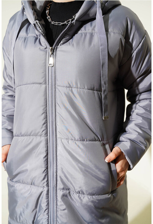 T5120 Kapşonlu Uzun Şişme Tesettür Mont