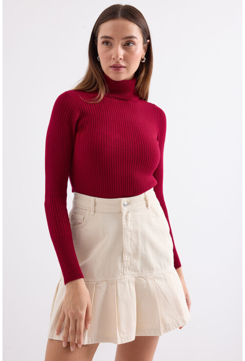 10311 Turtleneck Knit Sweater