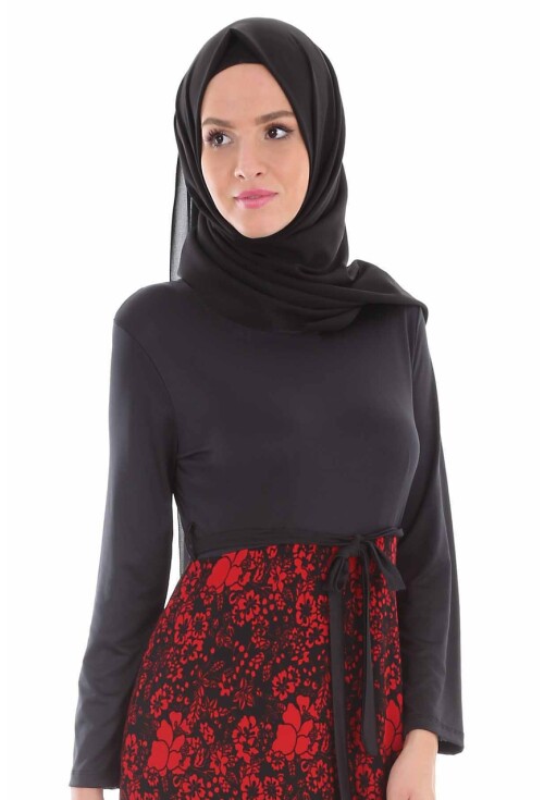 1567 Beli Kuşaklı Bisiklet Yaka Tesettür Elbise