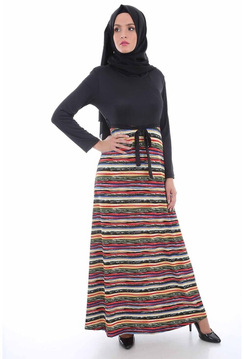 1567 Beli Kuşaklı Bisiklet Yaka Tesettür Elbise