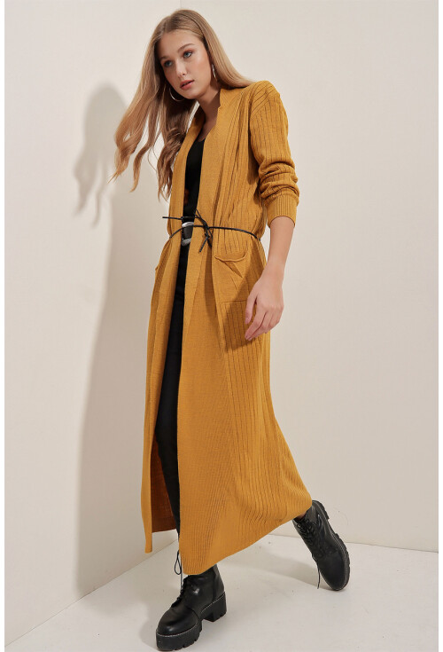 15690 Uzun Triko Hırka