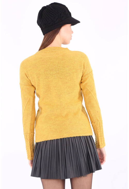 15706 Puantiyeli Kolları Saç Örgü Triko Kazak