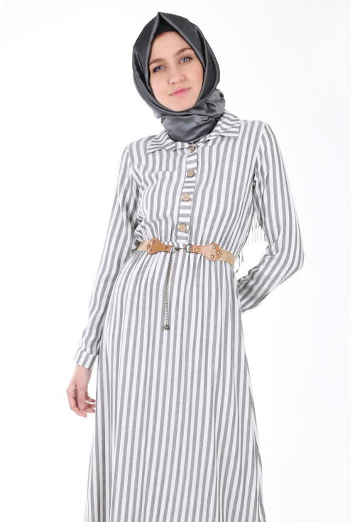 1579 Tahta Düğmeli Tesettür Elbise