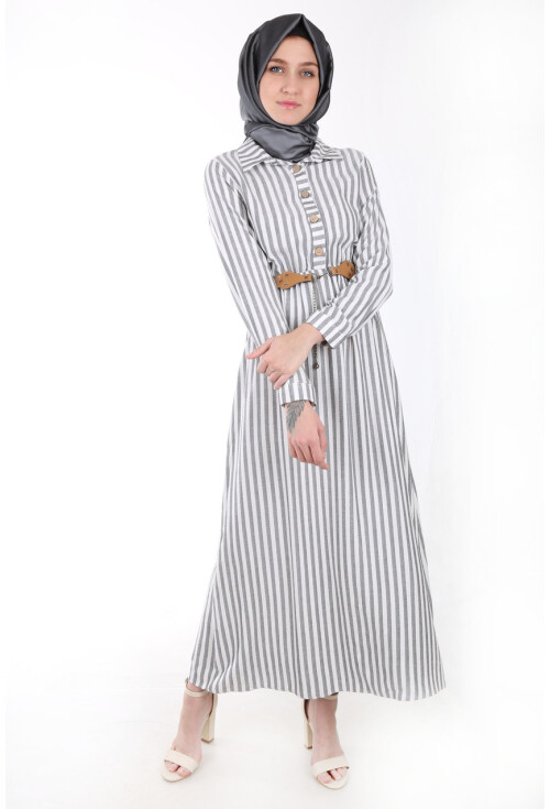 1579 Tahta Düğmeli Tesettür Elbise