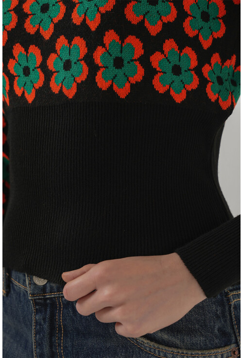 15801 Boğazlı Desenli Crop Kazak