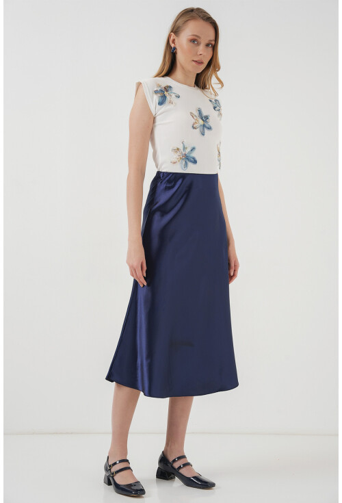 15806 Satin Skirt