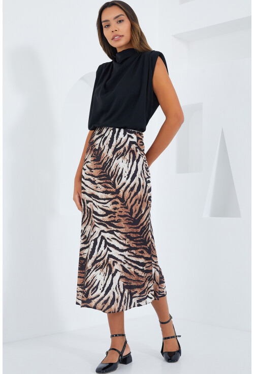 15806 Satin Skirt
