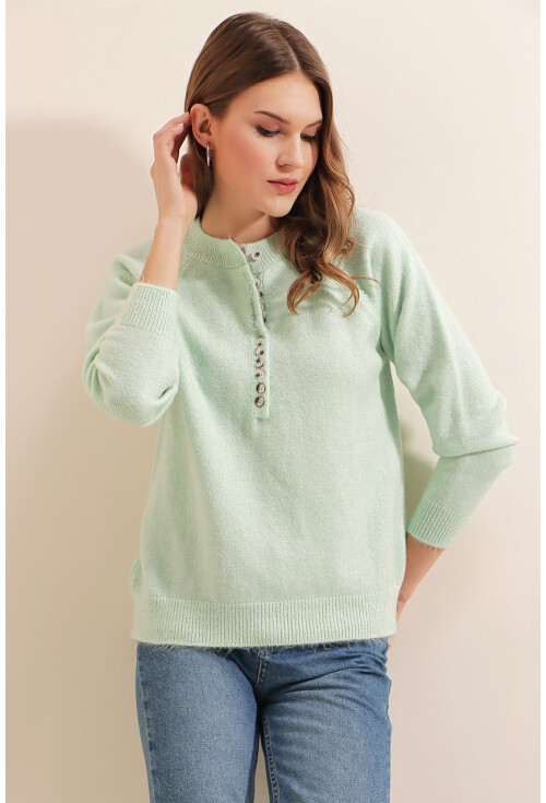 15809 Düğmeli Kazak