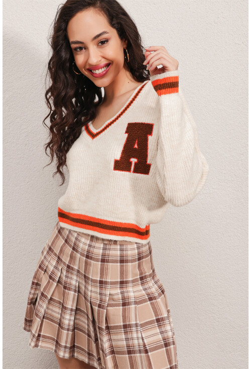 15813 Crop Kolej Kazak