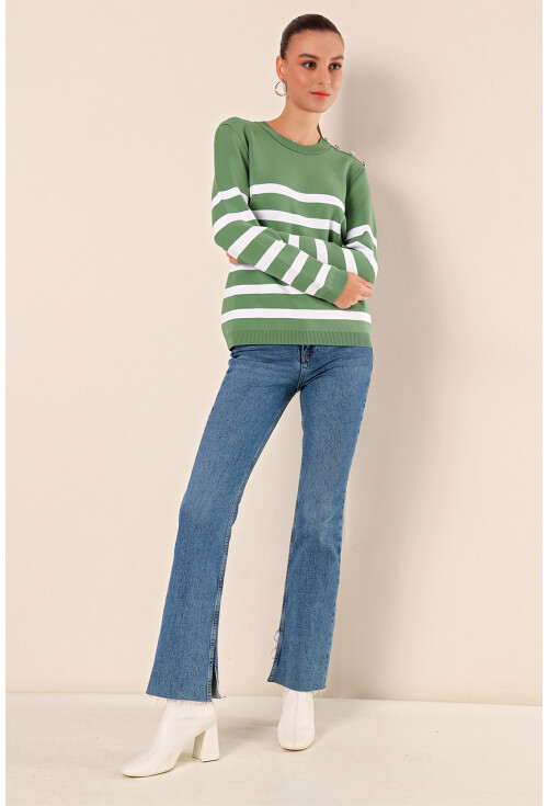 15820 Striped Sweater With Buttons