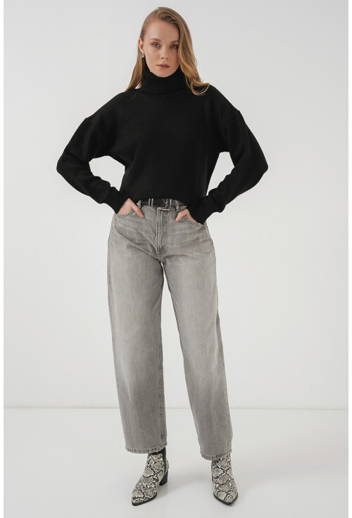 15917 Kadın Balıkçı Yaka Oversize Triko Kazak