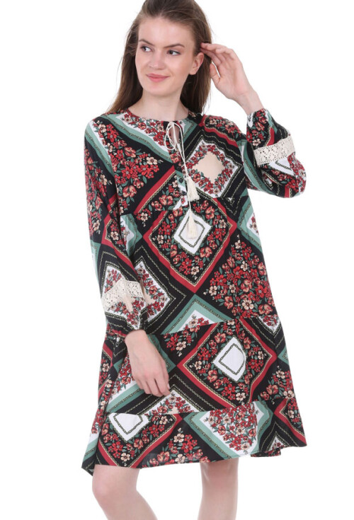 1637 Dantel Detaylı Volanlı Tunik
