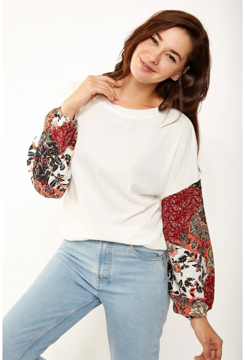 2888 Desenli Balon Kol Likralı Bluz