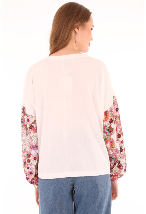 2888 Desenli Balon Kol Likralı Bluz