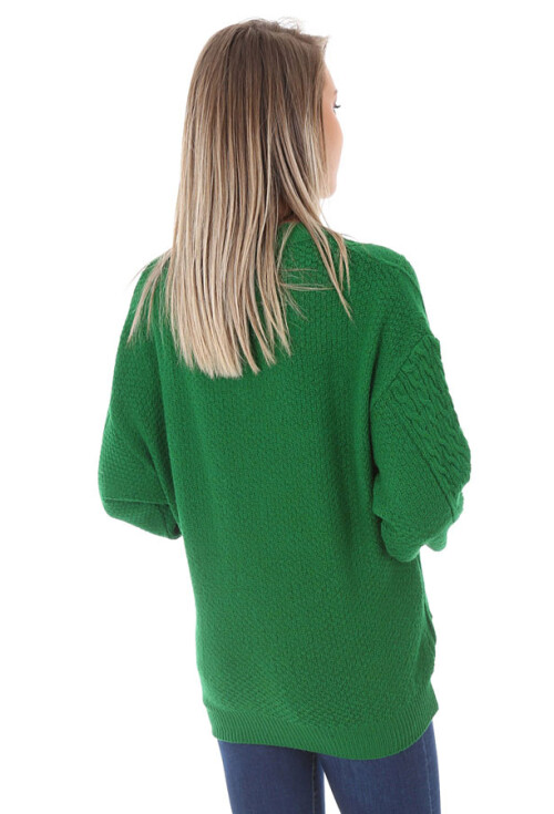 15582 Desenli V Yaka Triko Kazak