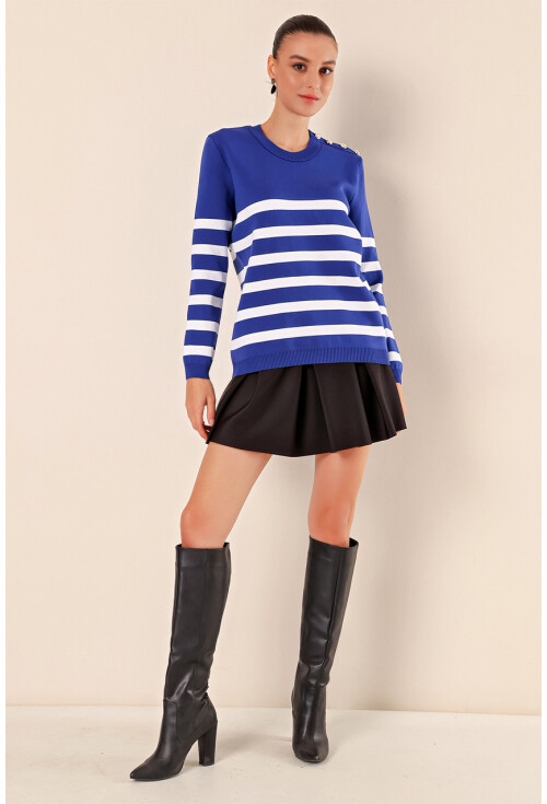 15820 Striped Sweater With Buttons