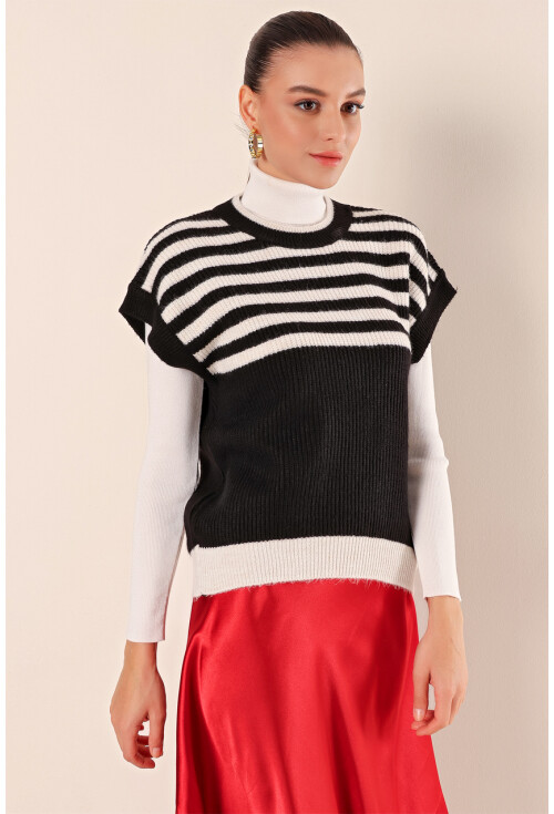 15830 Çizgili Triko Süveter