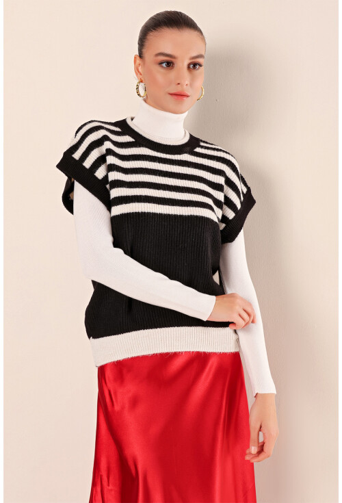 15830 Çizgili Triko Süveter
