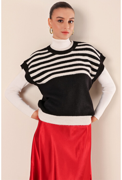 15830 Çizgili Triko Süveter