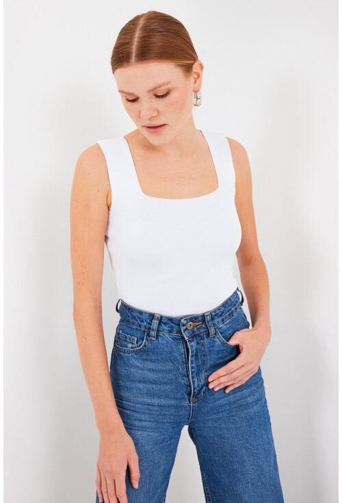 15878 Strappy Top Blouse