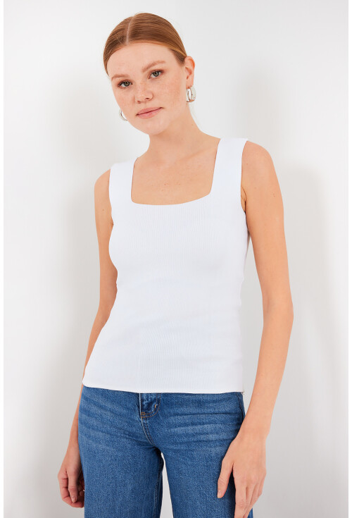 15878 Strappy Top Blouse