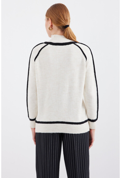 15879 Çizgili Oversize Triko Kazak