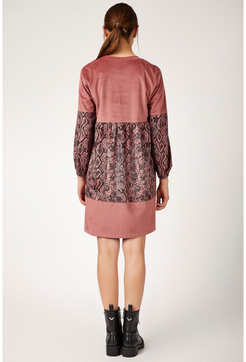 1724 Desenli Kadife Elbise