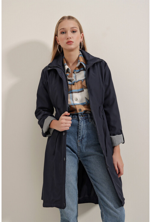 5808 Belted Trench Coat