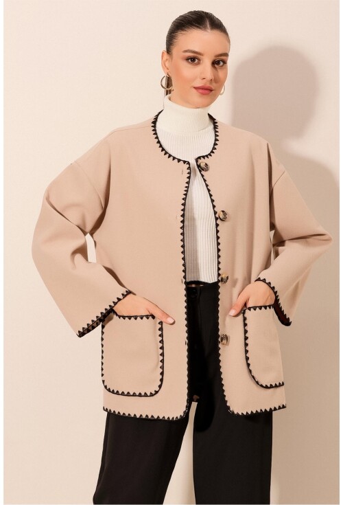 0690 Boyfriend Nakışlı Kaşe Ceket