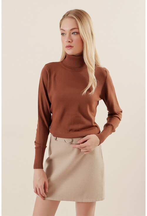 15747 Turtleneck Knit Sweater