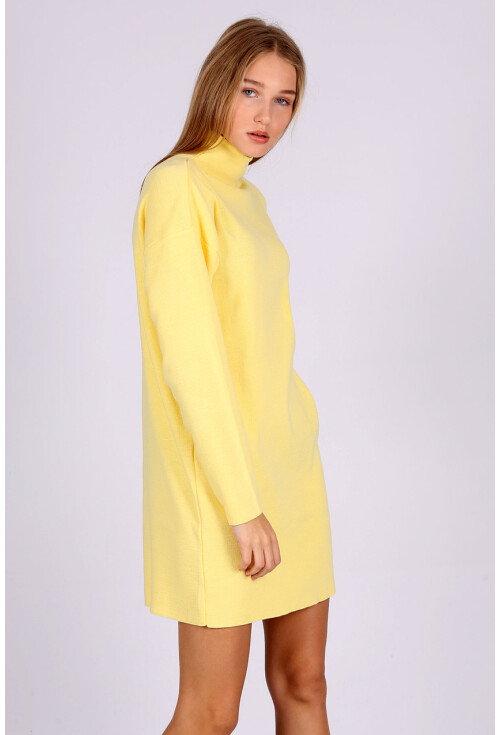 15765 Boğazlı Triko Tunik