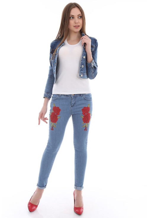 6359 Gül Nakışlı Kot Pantolon